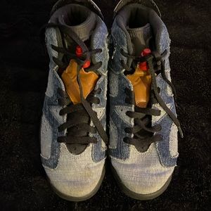 Boys 5.5Y Nike Air Jordan 6 Retro Washed Black/Denim Basketball Sneaker Lace Up